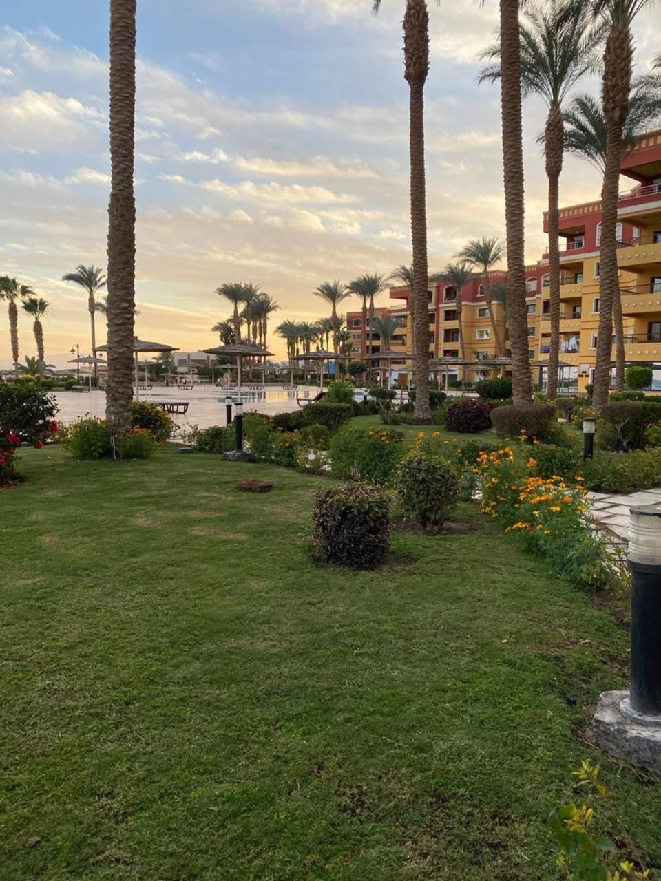 Esplanada Hotel Apartments Hurghada Exteriör bild